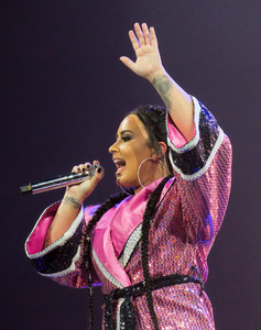 picturepub-demi-lovato-117.jpg