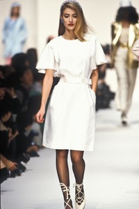 yves-saint-laurent-ss-1992-1.thumb.jpg.8ea2228d2e66485ff89786c746a8d842.jpg