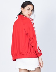 zipped-in-sporty-jacket-red-back.jpg