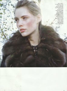 lofficiel russia dec 1997 photo iris brosch 4.jpg