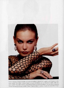 5acfdb4da01f1_LOFFICIELFRANCE1994bijouxdefemmepierrebodroy05.thumb.jpg.98ea67ce30397029b53df00b5a8935db.jpg