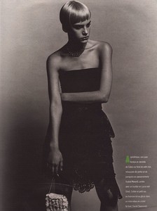 marie claire FR nov 1999 (4).JPG