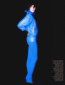 fluorescente_vogue_Spain_febr_2002 (7).jpg