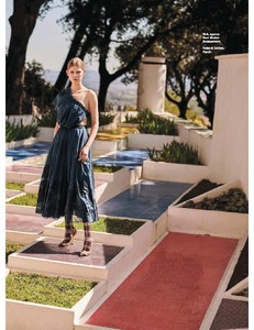 Grazia443-page-003.jpg