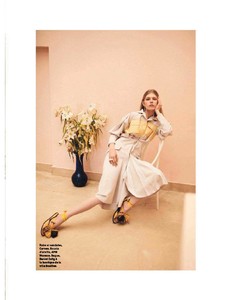 Grazia443-page-013.jpg