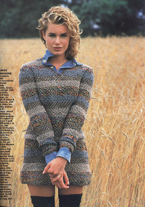 Rebecca-Romijn-ELLE-Italia-September-1994-Scampagnate-ph.Mike-Reinhardt_08.thumb.jpg.3c99ed1723be4b674b696bc5034952d2.jpg