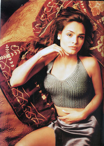 Talisa-Soto-Elle-Italia-June-1995-Talisa-ph.Mark-Abrahams_03.thumb.jpg.6dceccfba53c556cf07bca4afda32076.jpg