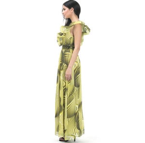 The-Erica-Dress2.thumb.jpg.75bdb250e36d67041eed45c004fc2c4e.jpg