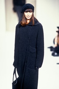 cerruti-fw-1994-2.thumb.jpg.c63980ee7fe9ac6c37a62b00907f8d35.jpg