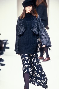 cerruti-fw-1994-4.thumb.jpg.0e2d133a3890d9b2f4e6eb4ba937ed65.jpg