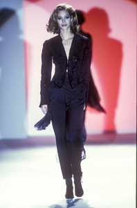 jil-sander-fw-1992-54.thumb.jpg.c522b833b2ba01e3f8f15987be154aa7.jpg