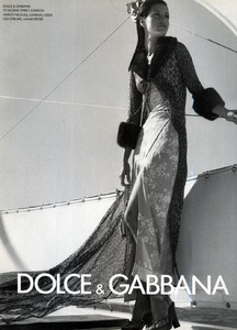 12860339_Elsa-Benitez-DolceGabbana-1997-ph.Steven-Meisel-01.thumb.jpg.92f2069029100eaf13c77dd3f8cd946e.jpg