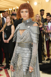 Zendaya+Coleman+Heavenly+Bodies+Fashion+Catholic+hBvE0dLhQyxx.jpg