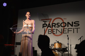 Hilary+Rhoda+70th+Annual+Parsons+Benefit+aa6HfwXQ2Yox.jpg