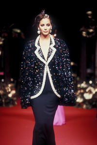 christian-dior-hc-fw-1994-13.thumb.jpg.7b42ab4d2b5311c65007c093f7a0d45d.jpg