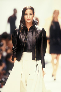 christian-dior-ss-1994-7.thumb.jpg.808bcb95b05c4b6e610e4424d3dd2a97.jpg