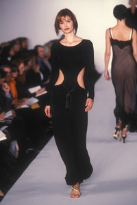 isaac-mizrahi-ss-1997-1.thumb.jpg.1b1f82aa7d3ee29c1938548f891488f2.jpg