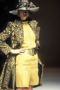 jean-louis-scherrer-hc-ss-1992-2.thumb.jpg.6a1af7bbd0f718df6043ddab1e210712.jpg