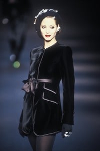 sonia-rykiel-fw-1994-6.thumb.jpg.602c4adf715aa4347a031aeeae04a388.jpg