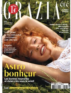 Grazia453-page-001.jpg