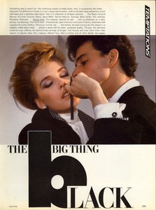 Vogue_US_November_1982_02.thumb.jpg.d9d7973b5d25cefce09c01398f8f90ed.jpg