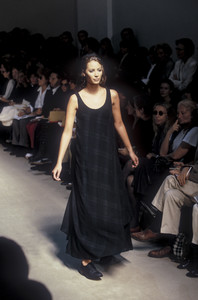 jil-sander-ss-1994-7.thumb.jpg.3ff5d2456f2f97a447df897aef722f47.jpg