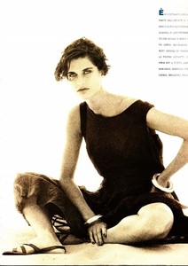 marieclaire_italia_june_1989_3.thumb.jpg.0252473f7f6fb72c47a71cedfc15ffa0.jpg