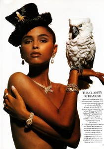 vogue_uk_oct_1989_48.thumb.jpg.29d223397a48d7ec182d2a88f2120d40.jpg