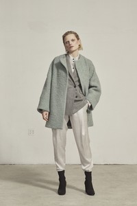 00005Fall-2018-rachel-comey.thumb.jpg.15aa429c3d790af8d2c0e16b5357e802.jpg