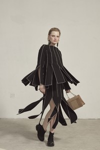 00007Fall-2018-rachel-comey.thumb.jpg.cb2dec5489164b7bcce183f691a8b637.jpg