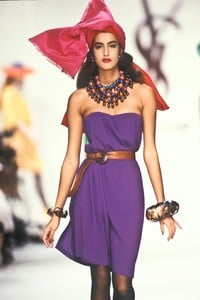 1643324316_YvesSaintLaurent1990WomenRTW146.thumb.jpg.4a7d95316562ba05900c88f05432cc3c.jpg