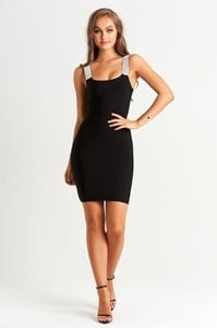 Aaliyah-Luxe-Sculpt-Bandage-Dress-in-Black_9bf140d4-0d22-4609-bf85-dbaf5d301676_2000x.jpg