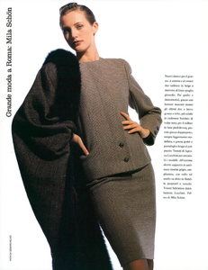 Demarchelier_Vogue_Italia_September_1986_Speciale_03.thumb.png.75d31a726b71d133c7fb12d009477d7f.png