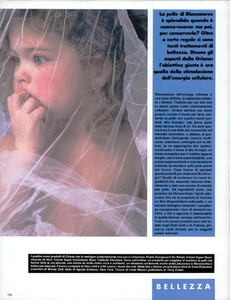 Kane_Vogue_Italia_March_1985_03.thumb.png.fc2bb8148c7902ff4f7aff8f7668871f.png