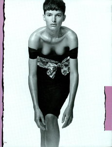 Meisel_Vogue_Italia_March_1985_03.thumb.png.0dd2222eda331d1782c4f3b7296b58f5.png