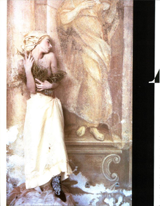 Tenneson_Vogue_Italia_November_1985_01.thumb.png.973ccf44f76a89e1aee42b221b11dbe1.png