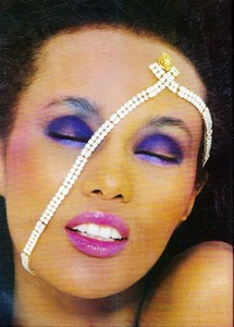 Watson_Vogue_Germany_July_1982_05.thumb.jpg.4bc65f3f7249b6efceb08040c47b6f39.jpg