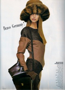 german_vogue_aug_88_4.thumb.jpg.d3553bc977aa0959138844aadca7f5a1.jpg