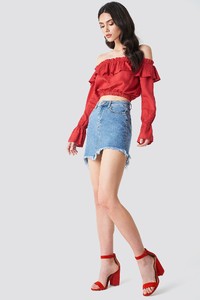 linn_ahlborg_off_shoulder_flounce_blouse_1561-000041-0004_04c.jpg