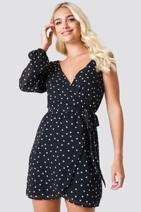 linn_ahlborg_one_sleeve_wrap_dress_1561-000078-1285_01j.jpg