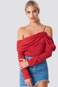 linn_ahlborg_oneshoulder_strap_blouse_1561-000028-0004_01a.jpg