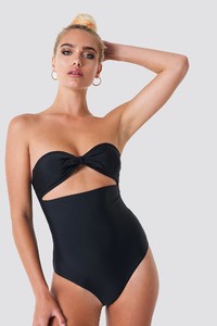 nakd_bandeau_knot_front_swimsuit_front_swimsuit_1000-100258-0002_03j.jpg