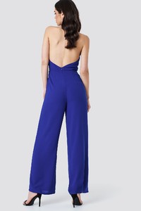 nakd_open_back_halterneck_jumpsuit_1018-001219-0305_02d.jpg