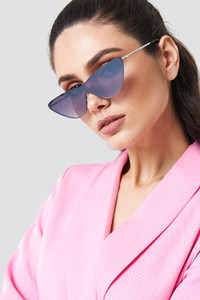 nakd_pointy_metal_frame_sunglasses_1015-000818-0002_02l.jpg