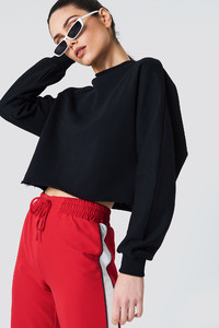 nakd_raw_hem_batwing_sweatshirt_1018-001305-0002_01a.jpg