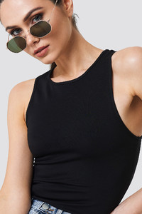 nakd_solid_tank_top_1100-000597-0002_04g.jpg