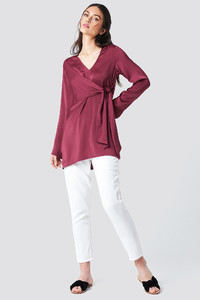 nakd_v_neck_tie_blouse_1018-001145-0212_03c.jpg