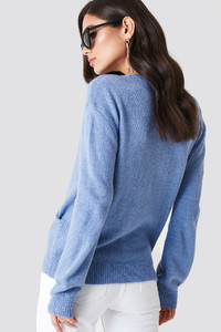 nakdoverlap_knitted_sweater_1100-000113-8401_02b.jpg