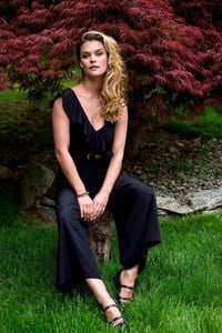 nina-agdal-jumpsuit-copyright-melis-dainon6.jpg