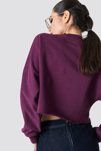 raw_hem_batwing_sweatshirt_1018-001305-0287_02b.jpg